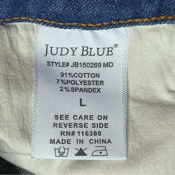 Judy Blue High Waist Tummy Control Double Button Jean Shorts 150269 - Picture 9 of 9